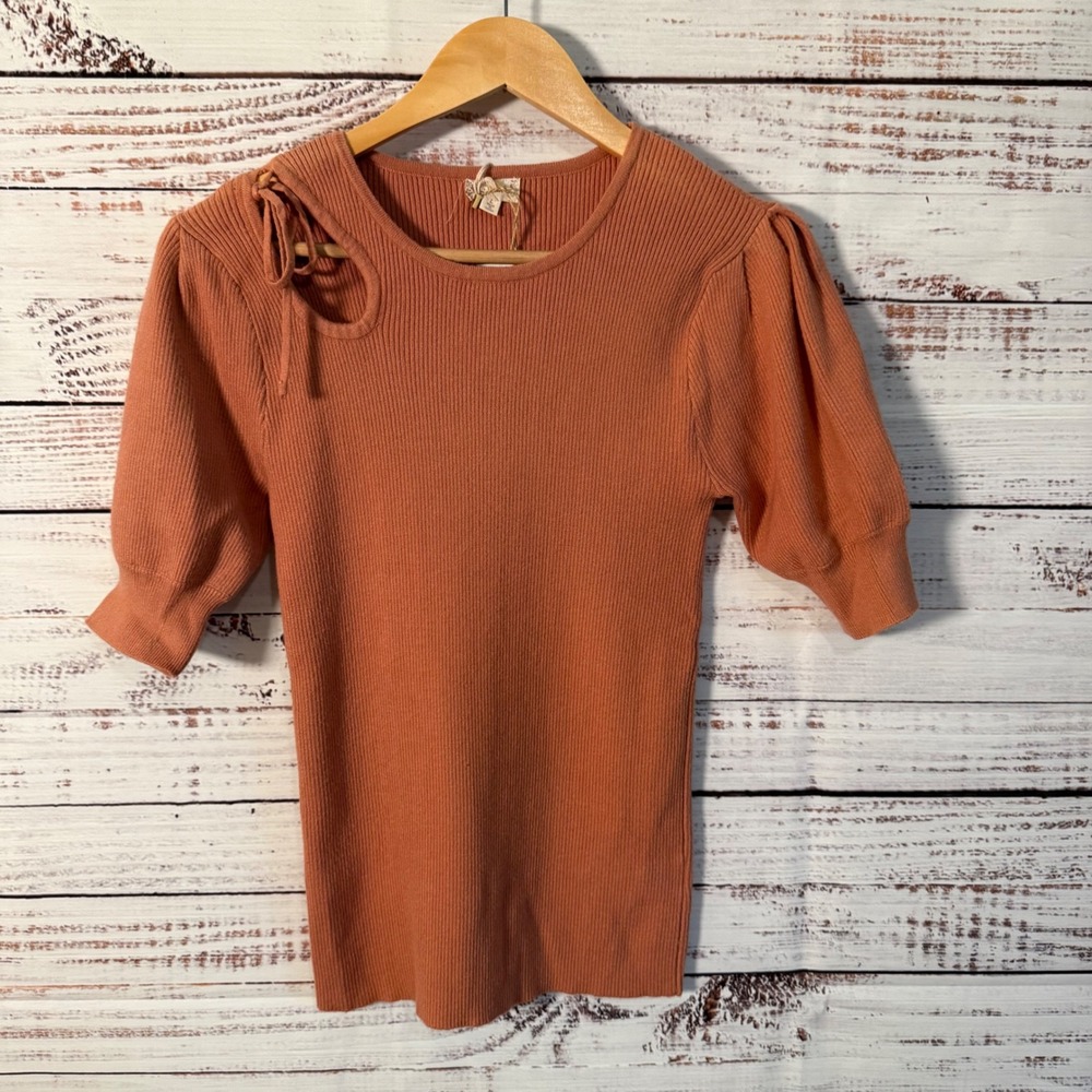 Hem & Thread Cut Out Detailed Rib Sweater Womens Large Rust NWT Puff Sleeve